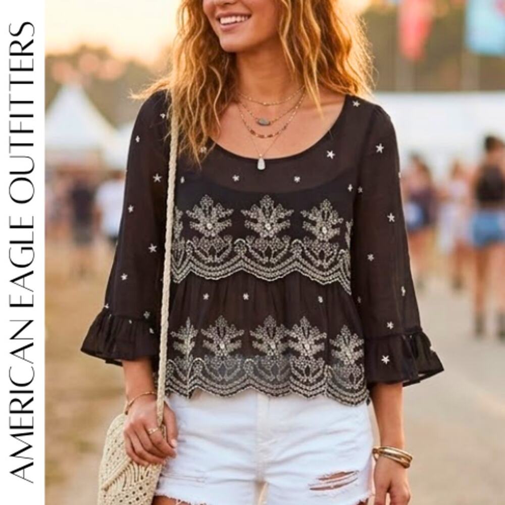 AMERICAN EAGLE Black Ivory Embroidered Peasant Blouse XS | Boho Top